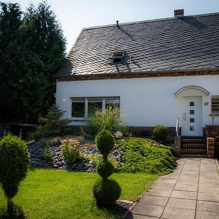 Unterschlupf Radeberg Mit Garten & Whirlpool Eksteriør bilde